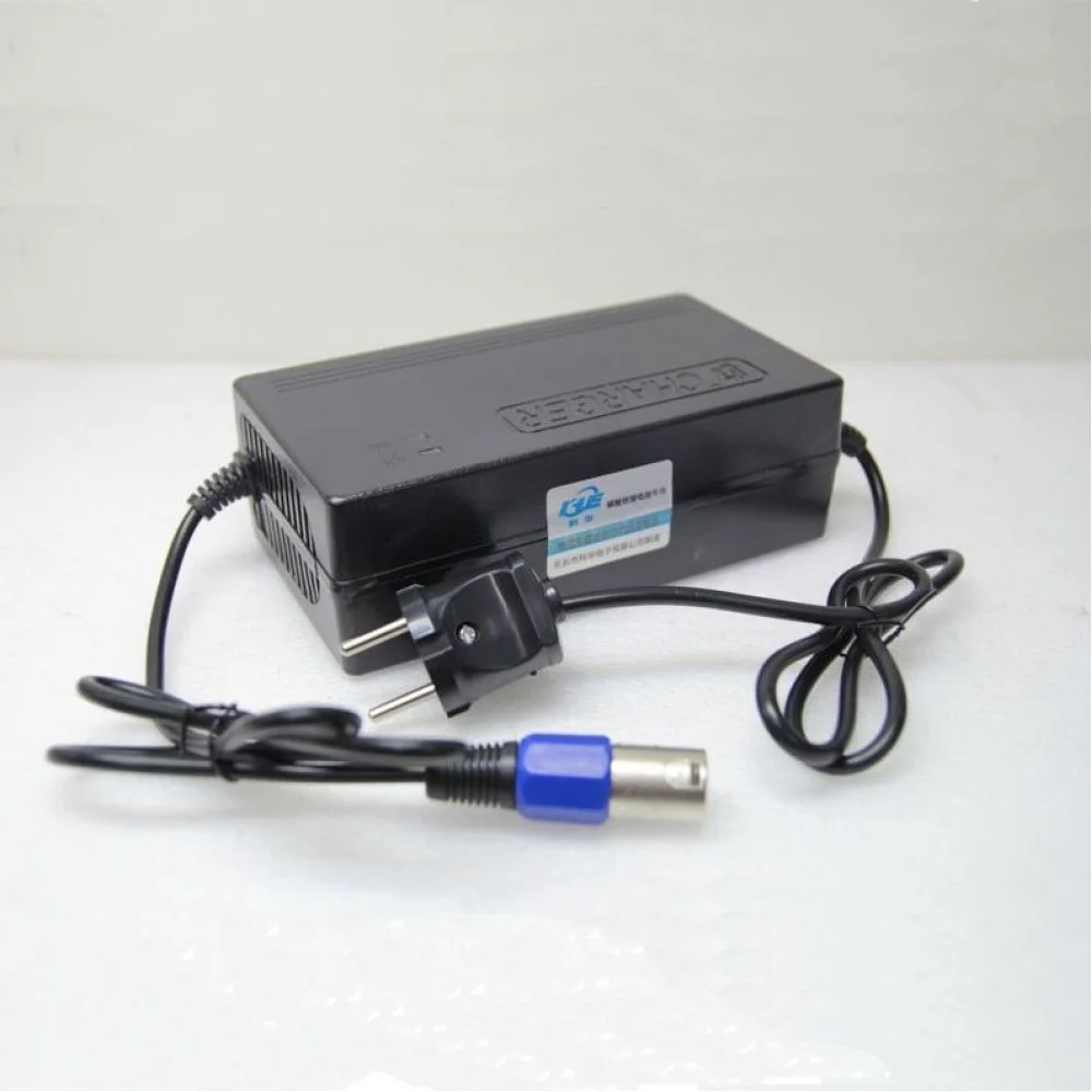 Зарядное устройство для LiFePO4 аккумулятора 60 Вольт 5 Aмпер, 20s, 73 В пластиковый корпус