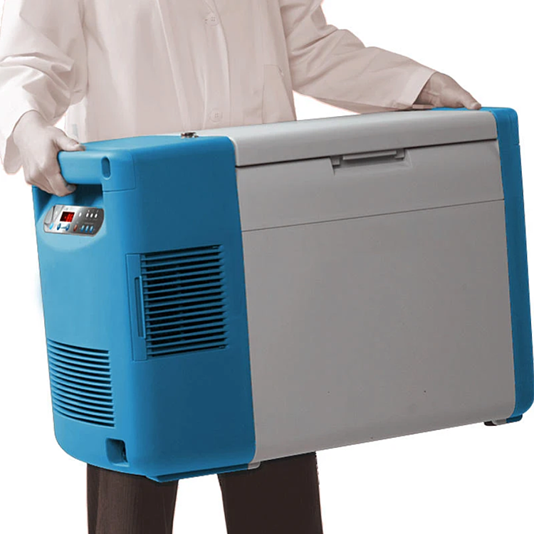 Аккумуляторные батареи для полевого/автомобильного медицинского холодильника и иной охлаждающей техники