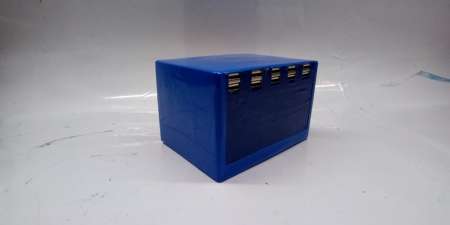 Аккумулятор: Tesla 21700; Схема:3s9p; Ёмкость: 41.4 А*ч; Ваттметр: отсутствует;  фото